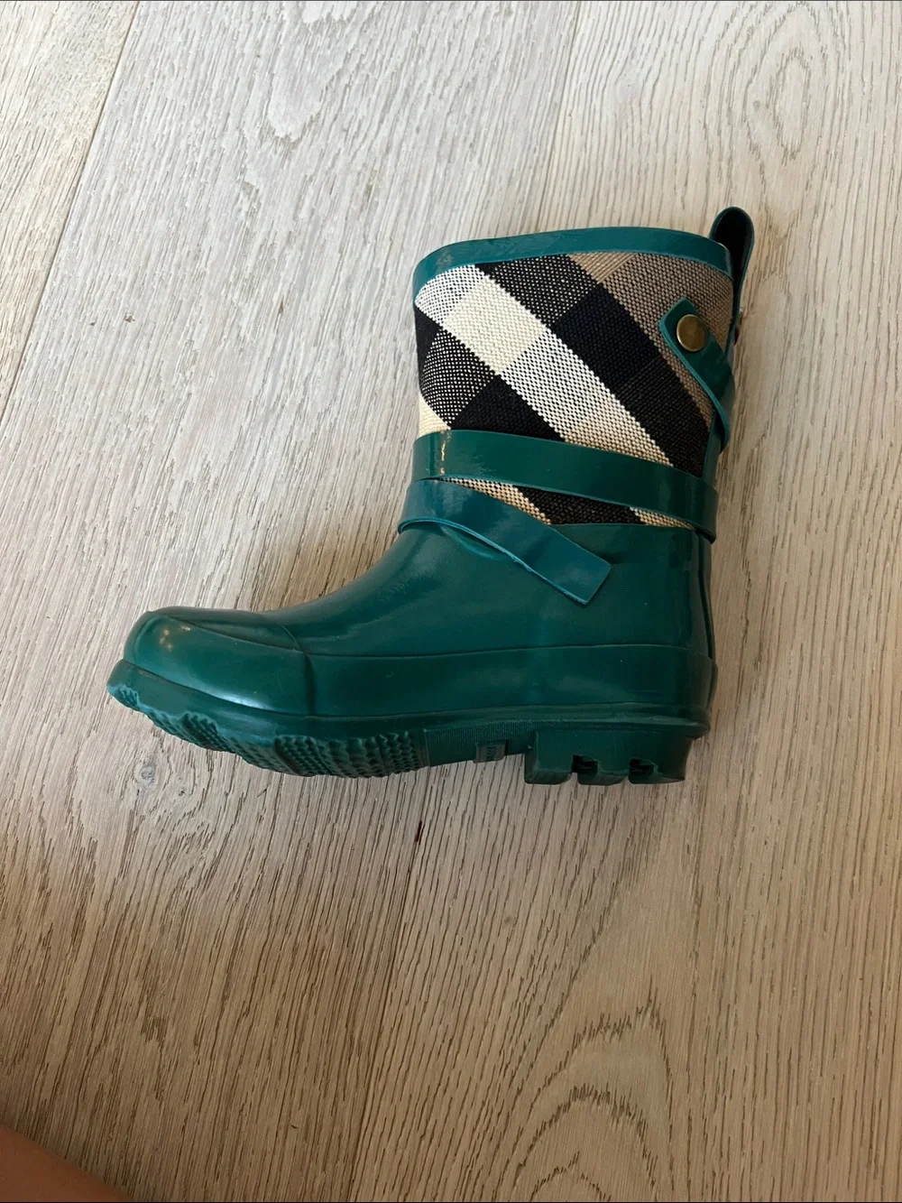 Burberry - Little Kids Rain-boots - Euro Size 27/ U.S. Size 10.5